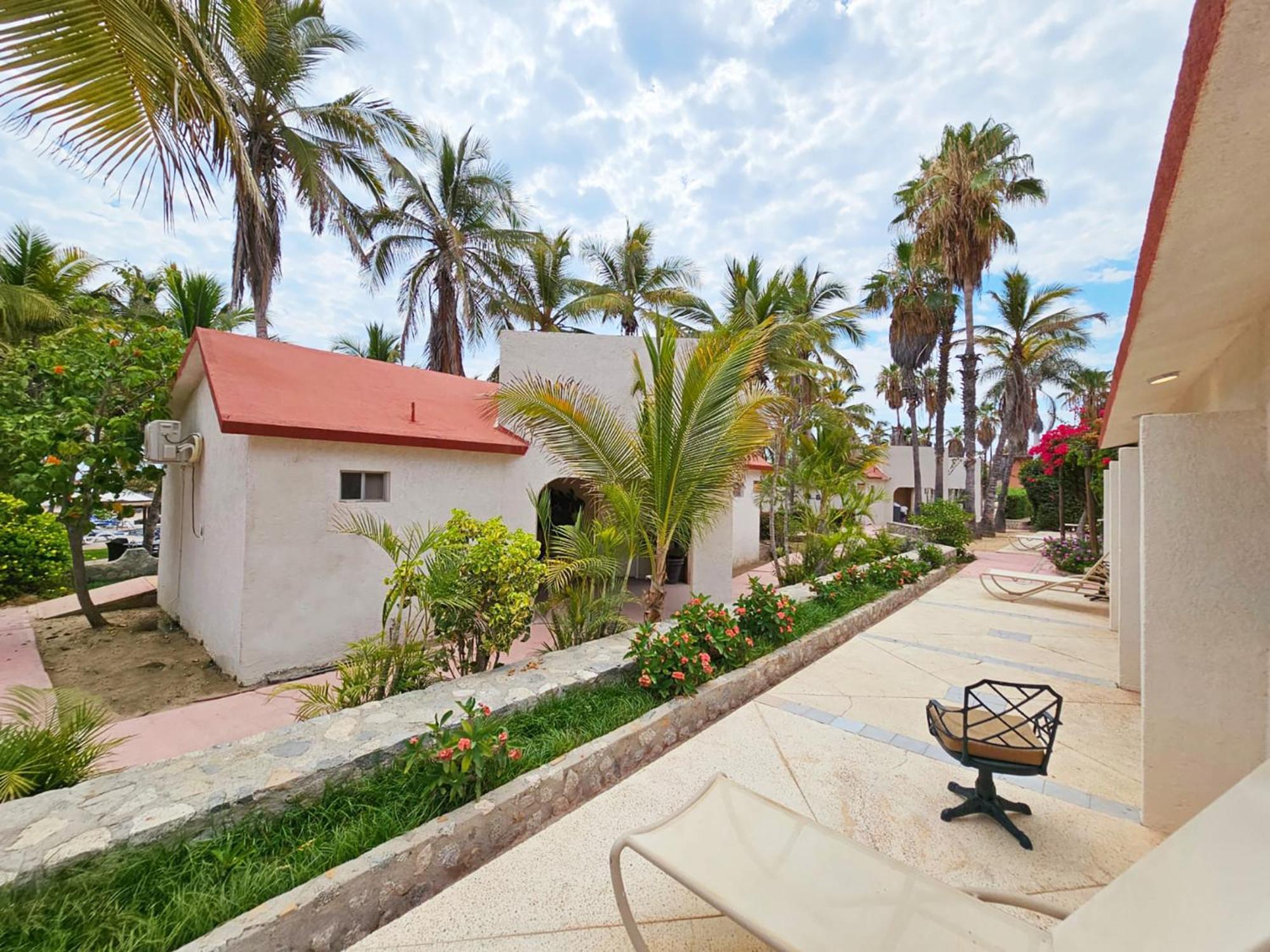 Buena Vista Oceanfront & Hot Springs Resort Buenavista  Εξωτερικό φωτογραφία