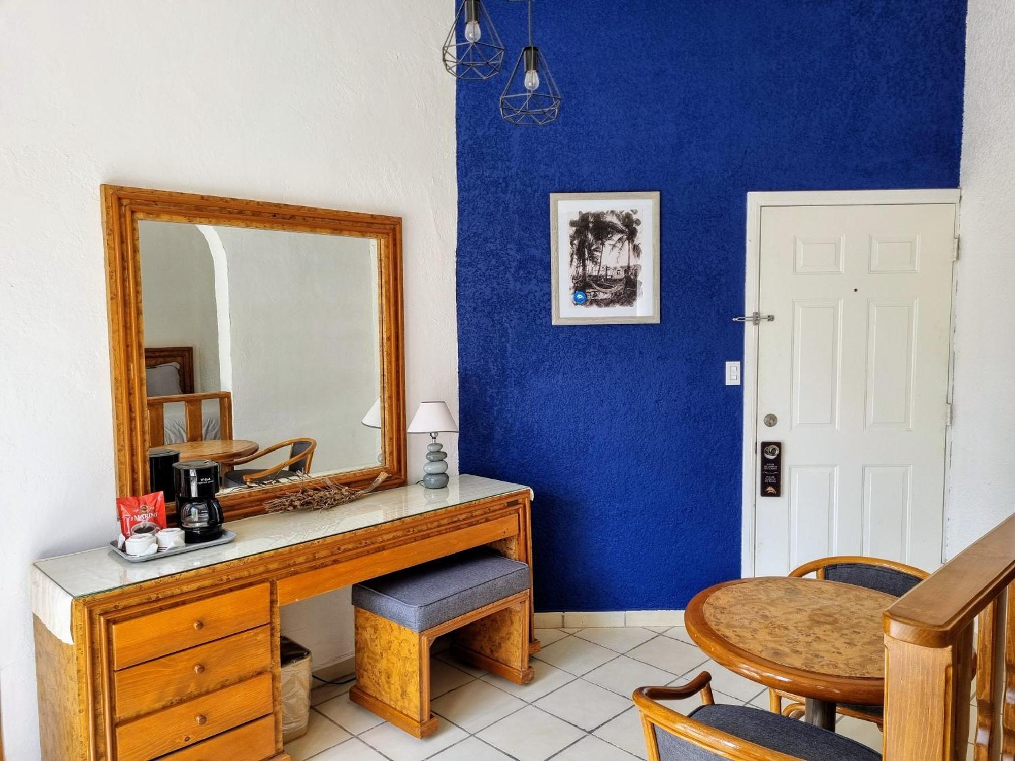 Buena Vista Oceanfront & Hot Springs Resort Buenavista  Εξωτερικό φωτογραφία